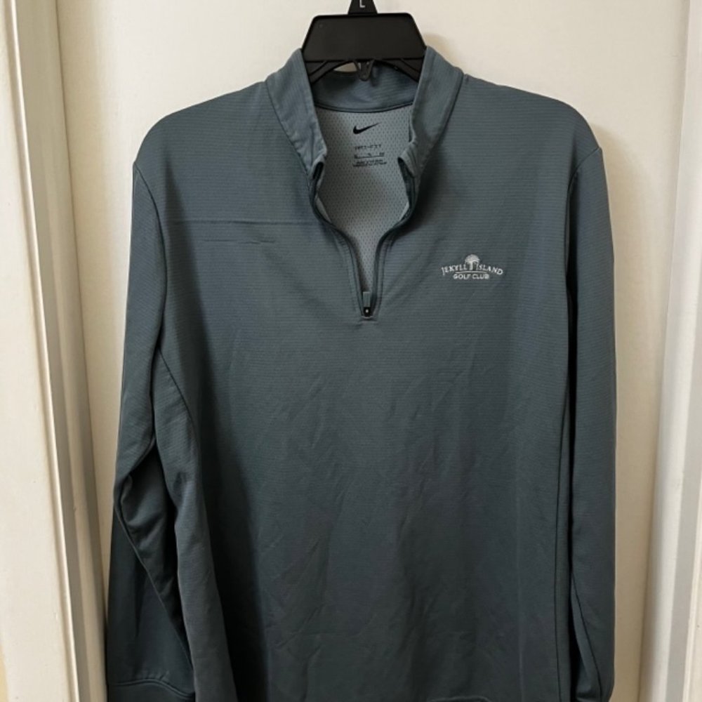 Jekyll Island Golf Club 1/4 zip polyester pullover size large
